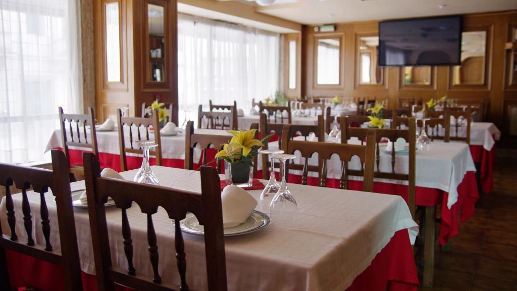 Hotel Alda Centro Pontevedra Kültér fotó